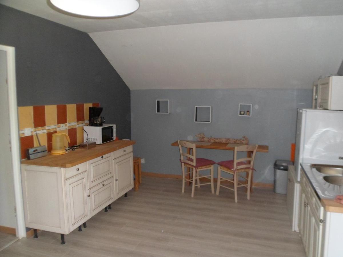 Bed and Breakfast L'Etape De St Hilaire La Gravelle Saint-Hilaire-la-Gravelle Exterior foto